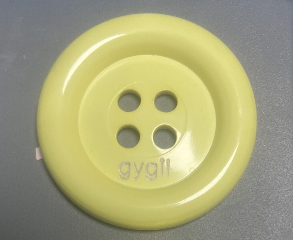 boutons plastique gygil